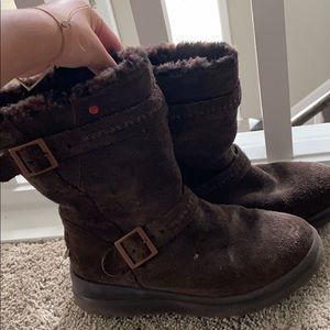 Women’s super cute uggs!